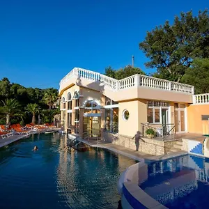 Les Tourelles Lejlighedshotel