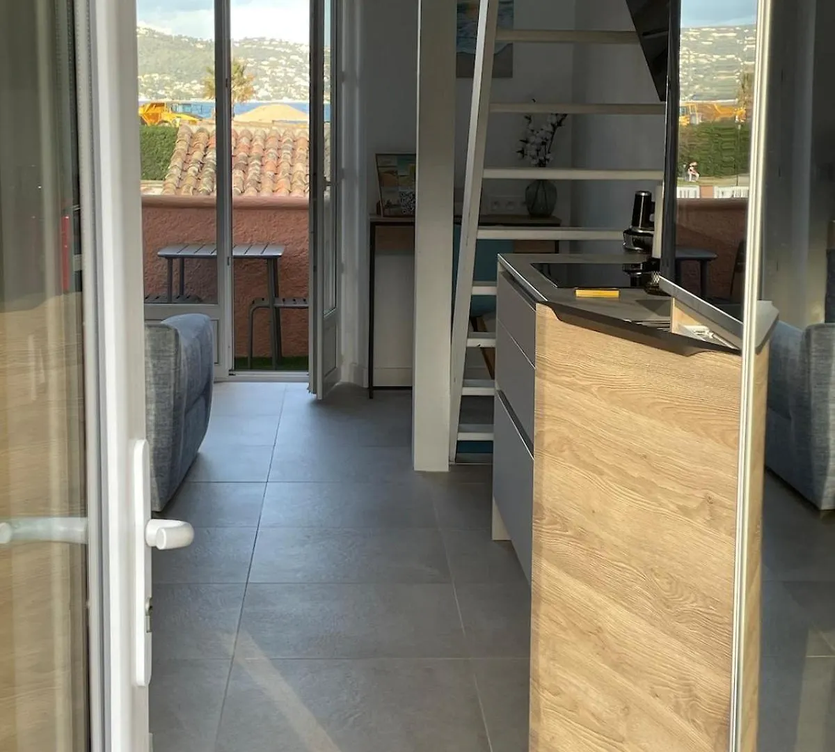 Apartment Appartement Classe 3 Etoiles Face A La Plage De La Nartelle Sainte-Maxime France